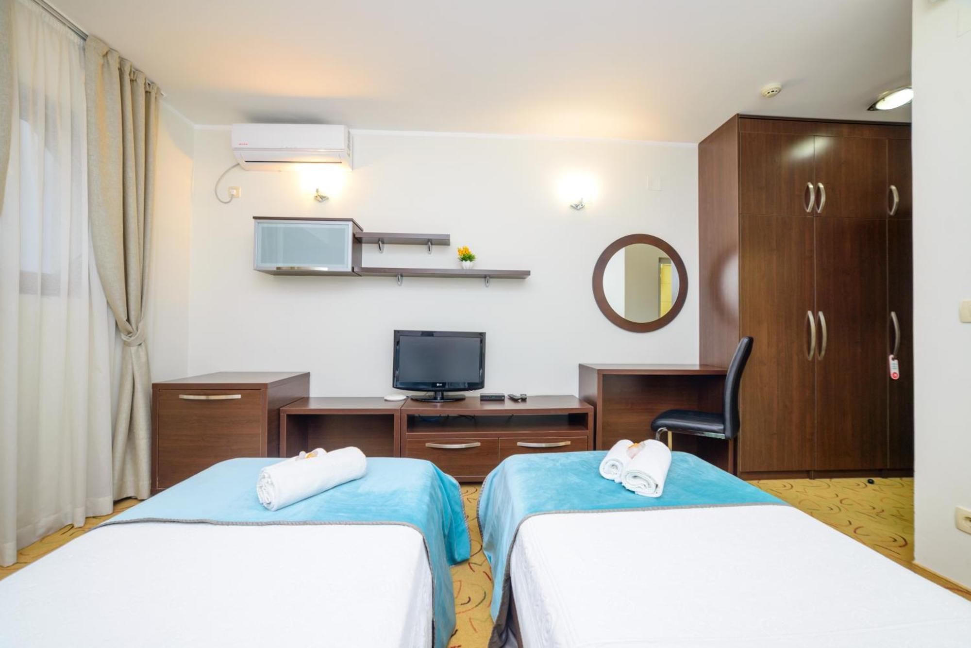 Hotel Odissey Jaz Budva Luaran gambar