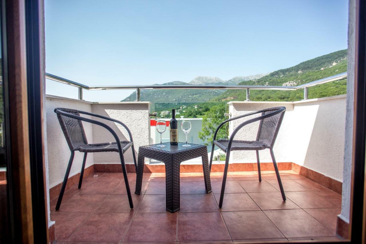 Hotel Odissey Jaz Budva Luaran gambar